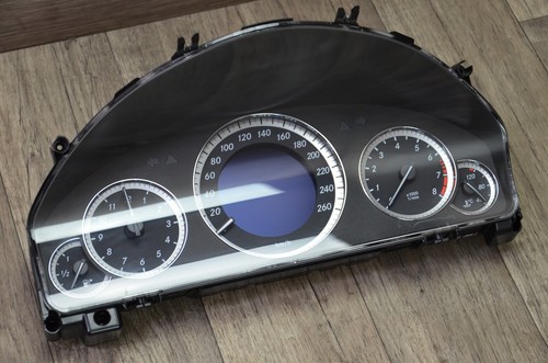 Mercedes benz klasse w212 - mercedes,